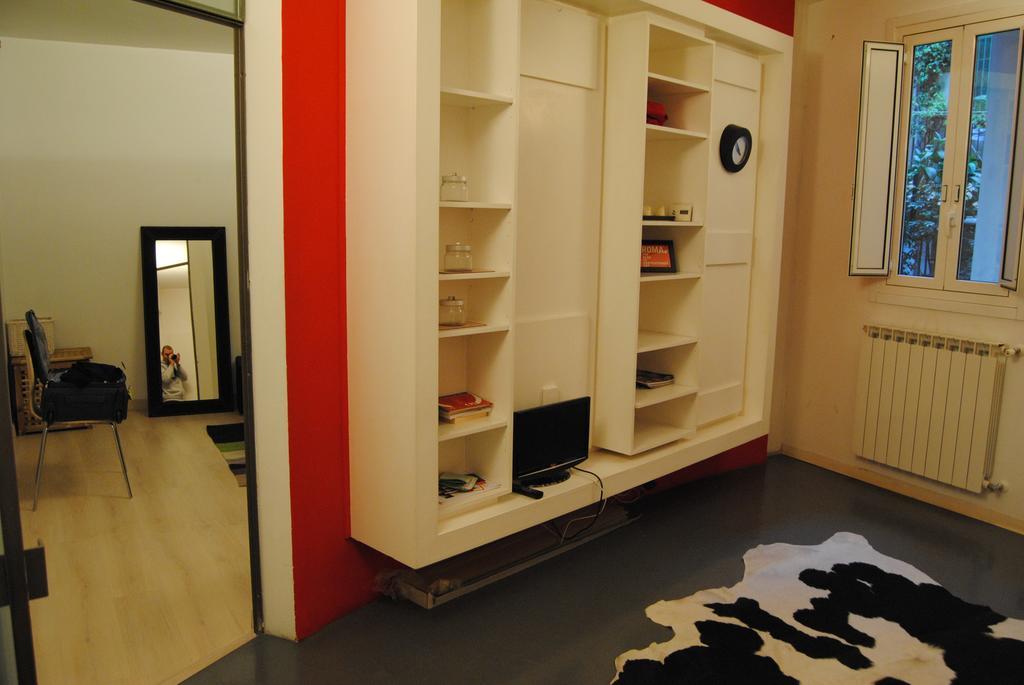 Apartment Pantheon White